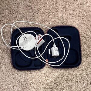 Nanit Stand and travel case